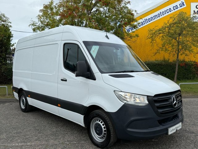 2021 71 Mercedes-Benz Sprinter 2.0 315 CDI Progressive Panel Van 5dr Diesel *AIR CON* RWD L2 H2 Euro 6 (s/s) (150 ps)