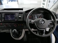 USED 2016 16 VOLKSWAGEN TRANSPORTER T32 2.0 TDI 140 BMT HIGHLINE LWB KOMBI 6 SEATER ( HIGH SPEC / NO VAT ! ) 1 OWNER | 6 SEATS | LONG | NO VAT TO PAY !