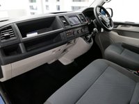 USED 2016 16 VOLKSWAGEN TRANSPORTER T32 2.0 TDI 140 BMT HIGHLINE LWB KOMBI 6 SEATER ( HIGH SPEC / NO VAT ! ) 1 OWNER | 6 SEATS | LONG | NO VAT TO PAY !