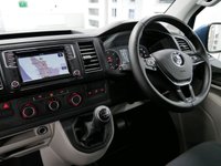 USED 2016 16 VOLKSWAGEN TRANSPORTER T32 2.0 TDI 140 BMT HIGHLINE LWB KOMBI 6 SEATER ( HIGH SPEC / NO VAT ! ) 1 OWNER | 6 SEATS | LONG | NO VAT TO PAY !