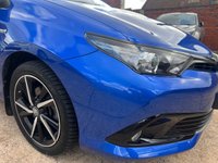 USED 2018 67 TOYOTA AURIS 1.8 VVT-h Design Hatchback 5dr Petrol Hybrid CVT Euro 6 (s/s) (136 ps) RESERVE ONLINE * NATIONWIDE DELIVERY