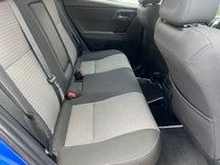 USED 2018 67 TOYOTA AURIS 1.8 VVT-h Design Hatchback 5dr Petrol Hybrid CVT Euro 6 (s/s) (136 ps) RESERVE ONLINE * NATIONWIDE DELIVERY