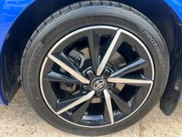 USED 2018 67 TOYOTA AURIS 1.8 VVT-h Design Hatchback 5dr Petrol Hybrid CVT Euro 6 (s/s) (136 ps) RESERVE ONLINE * NATIONWIDE DELIVERY