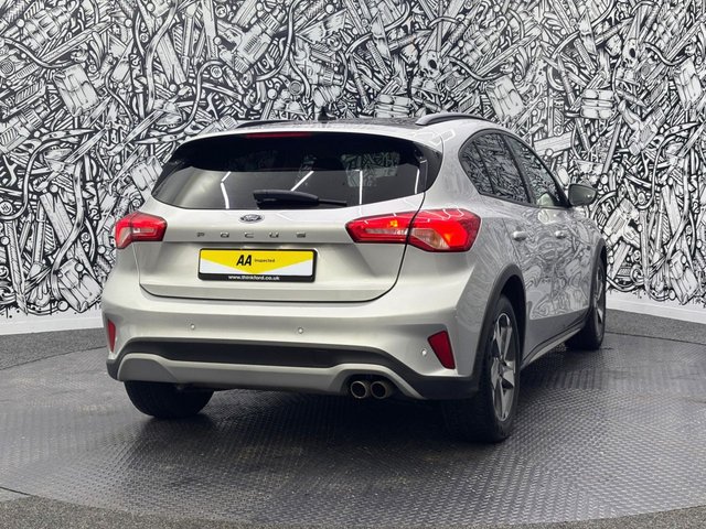 2020 Ford Focus 1L Active 5dr - Photo 11