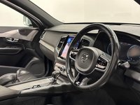 USED 2016 65 VOLVO XC90 2.0 D5 R-Design SUV 5dr Diesel Geartronic 4WD Euro 6 (s/s) (225 ps) High Specification 7 Seater , Power Glass Slide Roof , Head Up Display , Blis System , Park Assist