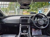 USED 2015 65 JAGUAR XE 2.0d Prestige Saloon 4dr Diesel Auto Euro 6 (s/s) (163 ps) 
