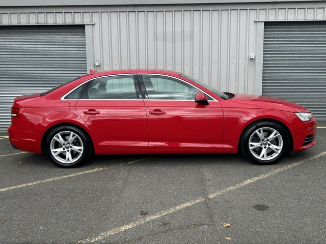 2017 AUDI A4 - Photo 6