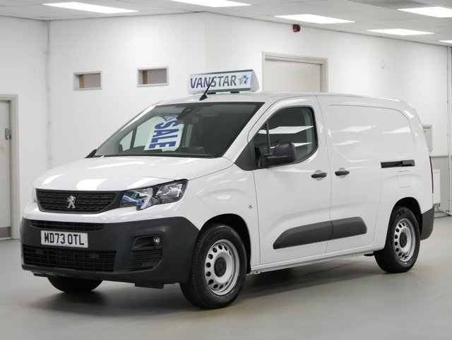 View our Peugeot E-Partner 50 KWH 750 LONG PROFESSIONAL PREMIUM + AUTOMATIC