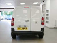 USED 2024 73 PEUGEOT E-PARTNER 50 KWH 800 PROFESSIONAL PREMIUM + AUTO ( 200 MILES ! ) 2024 YEAR ! 2024 YEAR | AIR CON | ELECTRIC VAN !