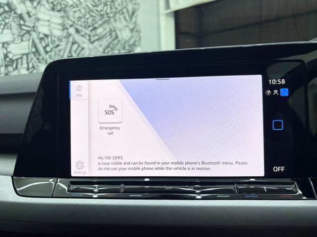 2022 Volkswagen Golf 1L Life 5dr - Photo 11