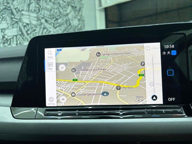 2022 Volkswagen Golf 1L Life 5dr - Photo 12