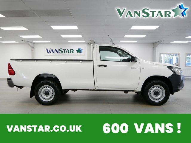 View our Toyota HI-Lux range