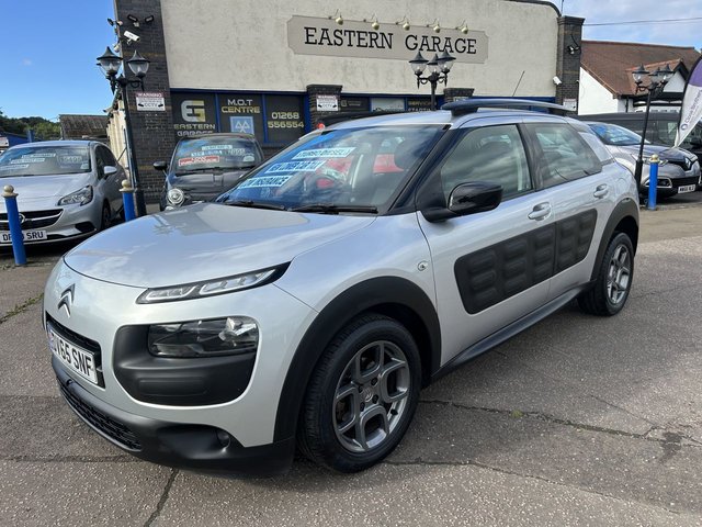 2015 Citroen C4 Cactus 1.6 BlueHDi Feel Hatchback 5dr Diesel Manual Euro 6 (s/s) (100 ps) photo