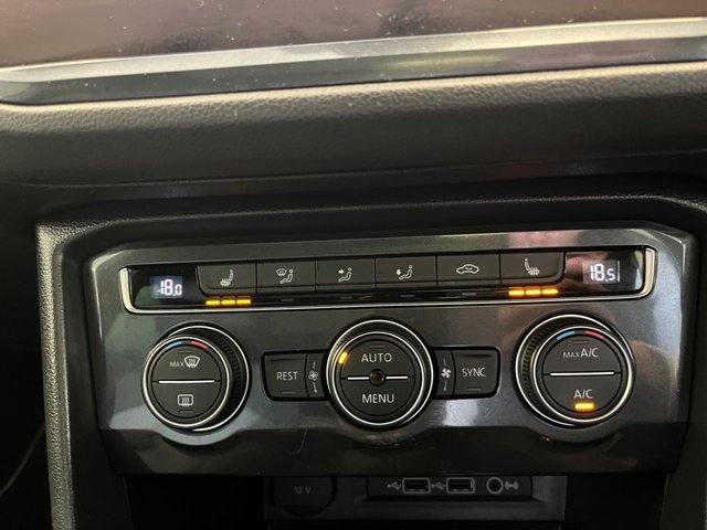 2018 Volkswagen Tiguan 2L R-Line 5dr - Photo 12