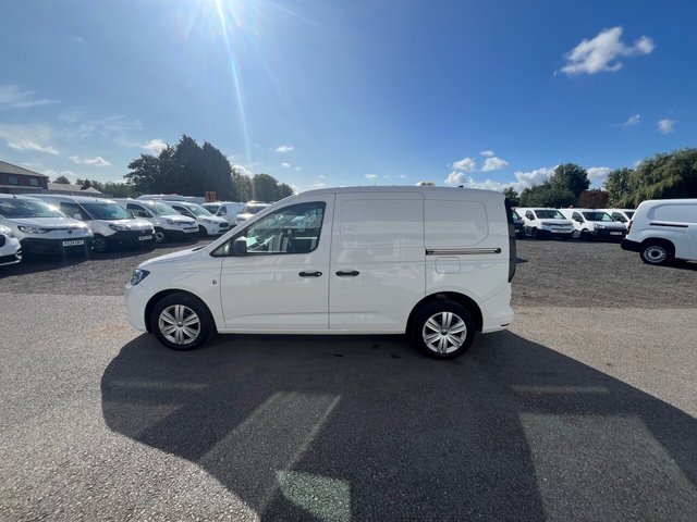 2021 Volkswagen Caddy 2L Commerce Plus 5dr - Photo 4