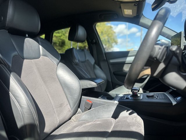 2017 Audi Q5 2L S Line 5dr - Photo 12