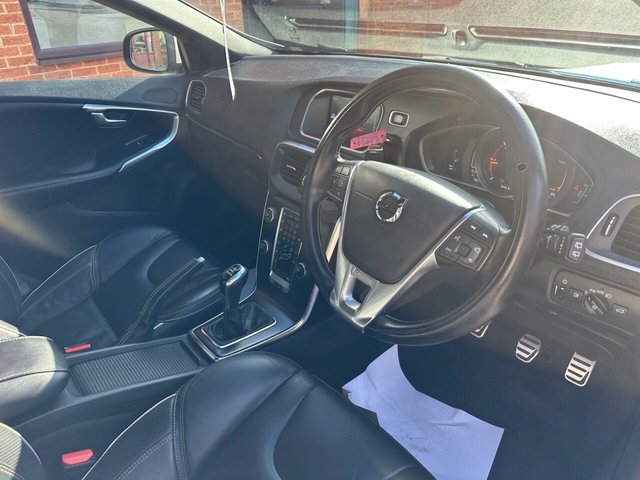 2019 Volvo V40 2L R-Design Edition 5dr - Photo 5