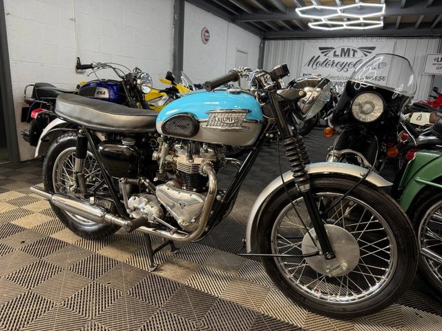 View our TRIUMPH  T120 BONNEVILLE