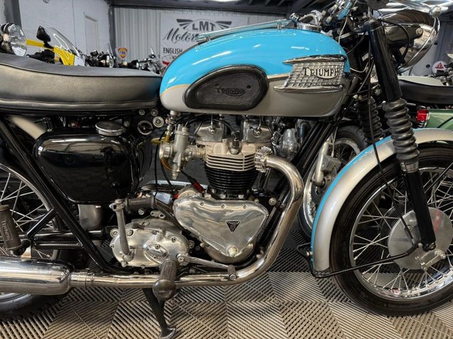 View our TRIUMPH  T120 BONNEVILLE