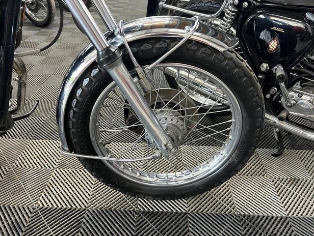 View our TRIUMPH T50 TRIDENT