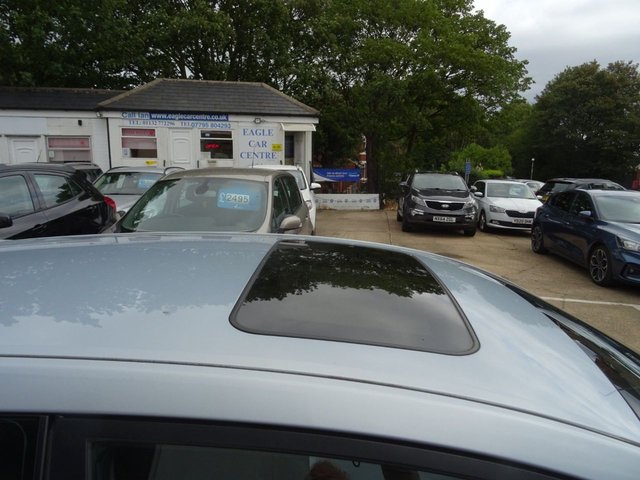 2008 Toyota Auris 2.2L Sr 3dr - Photo 11