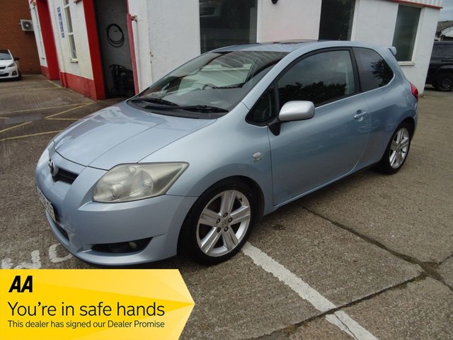 View our Toyota Auris 2.2 D-4D SR 180 Hatchback 3dr Diesel Manual (164 g/km, 177 bhp)