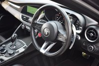 USED 2019 19 ALFA ROMEO GIULIA 2.9 V6 Bi-Turbo Quadrifoglio Saloon 4dr Petrol Auto Euro 6 (s/s) (510 ps) POWER SEATS / 19" 5-HOLE / FSH