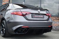 USED 2019 19 ALFA ROMEO GIULIA 2.9 V6 Bi-Turbo Quadrifoglio Saloon 4dr Petrol Auto Euro 6 (s/s) (510 ps) POWER SEATS / 19" 5-HOLE / FSH
