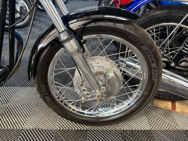 View our NORTON COMMANDO