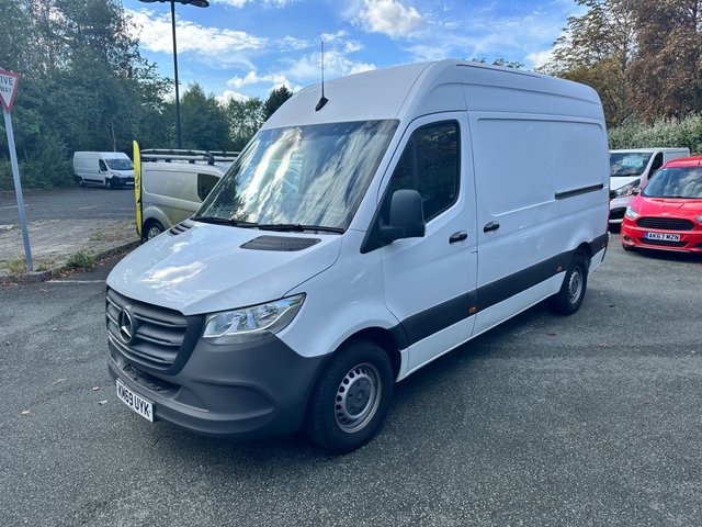 2019 69 Mercedes-Benz Sprinter 2.1 316 CDI Panel Van 5dr Diesel Manual RWD L2 H2 Euro 6 (163 ps)