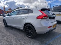 USED 2019 69 VOLVO V40 2.0 D3 Inscription Edition Hatchback 5dr Diesel Auto Euro 6 (s/s) (150 ps) BEAUTIFUL V40 D3 SPEC!