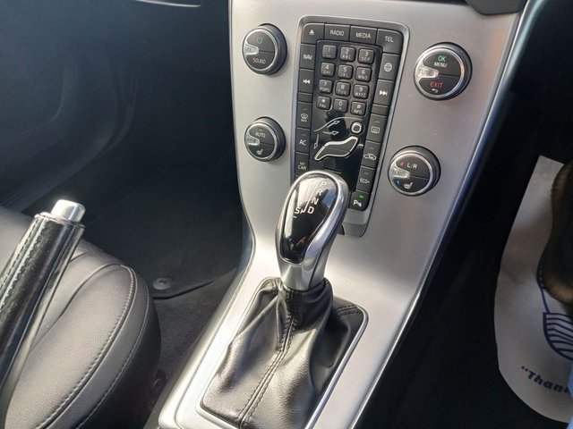 2019 VOLVO V40 - Photo 7