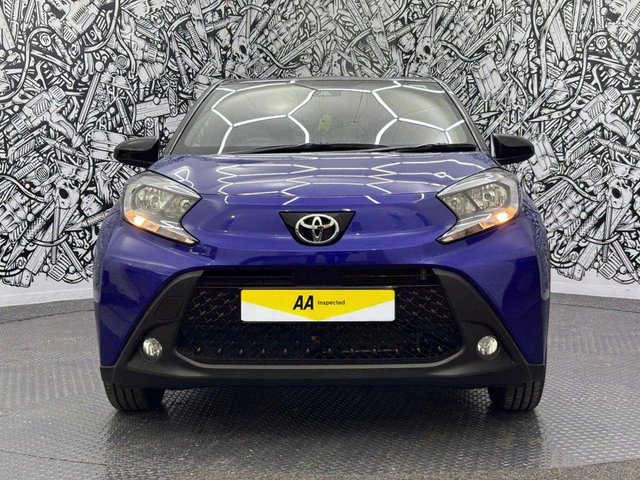 2023 Toyota Aygo X 1L Edge 5dr - Photo 2