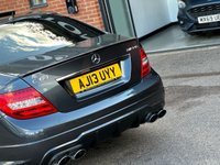 USED 2013 13 MERCEDES-BENZ C CLASS 6.3 C63 V8 AMG Saloon 4dr Petrol SpdS MCT Euro 5 (457 ps) 