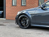 USED 2013 13 MERCEDES-BENZ C CLASS 6.3 C63 V8 AMG Saloon 4dr Petrol SpdS MCT Euro 5 (457 ps) 