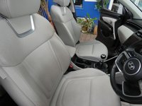 USED 2022 22 HYUNDAI TUCSON 1.6 T-GDi Ultimate SUV 5dr Petrol Manual Euro 6 (s/s) (150 ps) STUNNING EXAMPLE MASSIVE SPEC SAT NAV LEATHER SUNROOF REAR VIEW CAMERA HEATED SEATS HEATED STEERING WHEEL VENTILATED SEATS CRUISE CONTROL PARKING SENSORS 1 OWNER EXCELLENT SERVICE HISTORY HYUNDAI WARRANTY