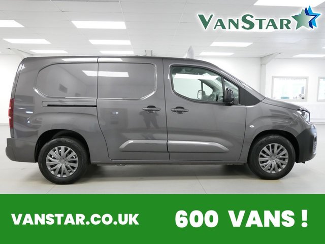 View our Peugeot E-Partner 50 KWH 750 LONG ASPHALT PREMIUM + AUTOMATIC 6DR