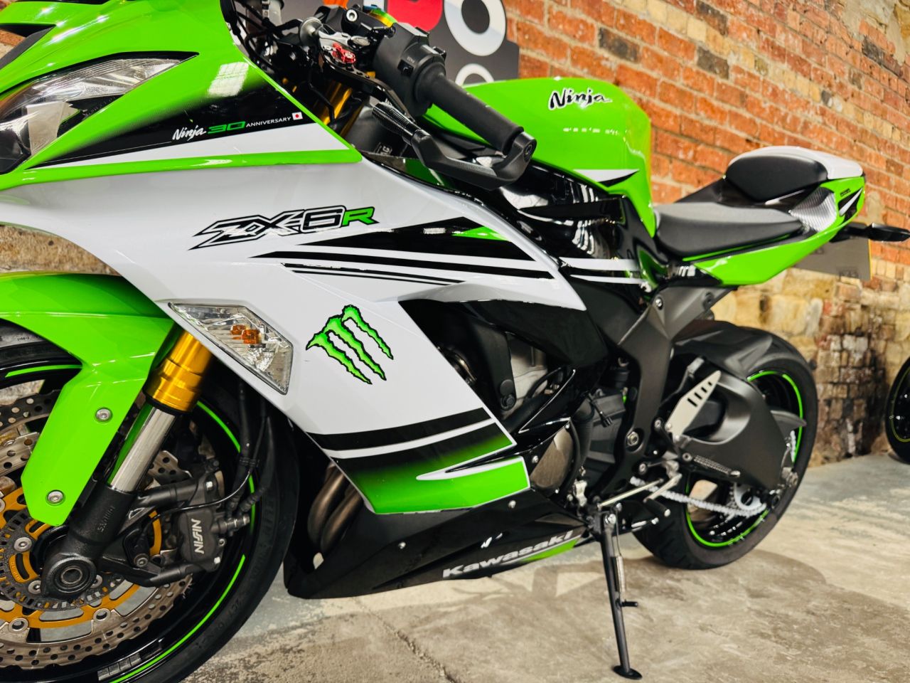 ガベ いいより 2015 Kawasaki ZX636EFF NINJA ZX-6R - 636cc Options