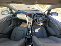 USED 2015 15 VAUXHALL ASTRA 1.6i Design Hatchback 5dr Petrol Manual Euro 6 (115 ps) 