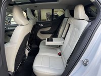 USED 2020 70 VOLVO XC40 2.0 B4 MHEV Inscription Pro SUV 5dr Petrol Hybrid Auto Euro 6 (s/s) (197 ps) Panoramic /360 Cam / Driver Assist