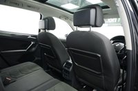 USED 2018 18 VOLKSWAGEN TIGUAN 2.0 TDI SEL Euro 6 (s/s) 5dr Panoramic Roof