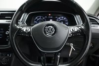 USED 2018 18 VOLKSWAGEN TIGUAN 2.0 TDI SEL Euro 6 (s/s) 5dr Panoramic Roof