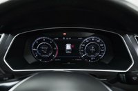 USED 2018 18 VOLKSWAGEN TIGUAN 2.0 TDI SEL Euro 6 (s/s) 5dr Panoramic Roof