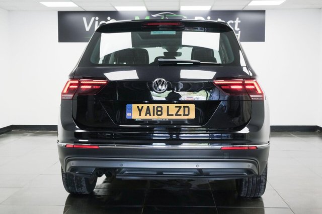 2018 VOLKSWAGEN TIGUAN 2.0 TDI SEL Euro 6 (s/s) 5dr - Photo 3