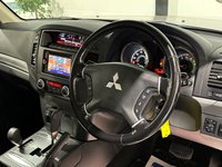 USED 2014 64 MITSUBISHI SHOGUN 3.2 DI-DC SG2 4work SUV 3dr Diesel Automatic 4WD L3 (224 g/km, 197 bhp) 