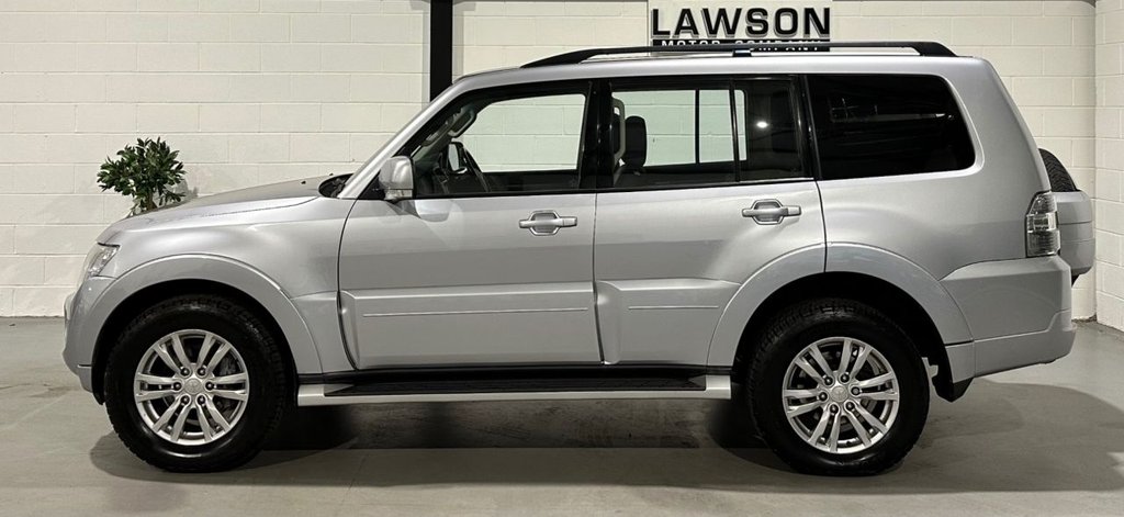 USED 2014 64 MITSUBISHI SHOGUN 3.2 DI-DC SG2 4work SUV 3dr Diesel Automatic 4WD L3 (224 g/km, 197 bhp) 