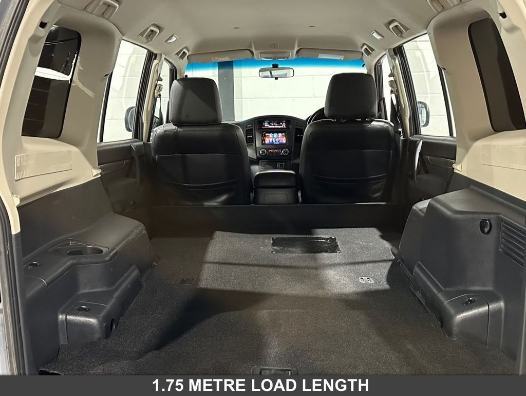 USED 2014 64 MITSUBISHI SHOGUN 3.2 DI-DC SG2 4work SUV 3dr Diesel Automatic 4WD L3 (224 g/km, 197 bhp) 