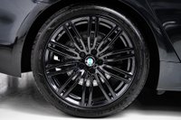 USED 2017 67 BMW 5 SERIES 2.0 520d M Sport Touring Auto xDrive Euro 6 (s/s) 5dr M SPORT PLUS | BLACK PACK|HUD