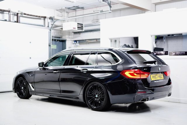 2017 BMW 5 SERIES - Photo 2