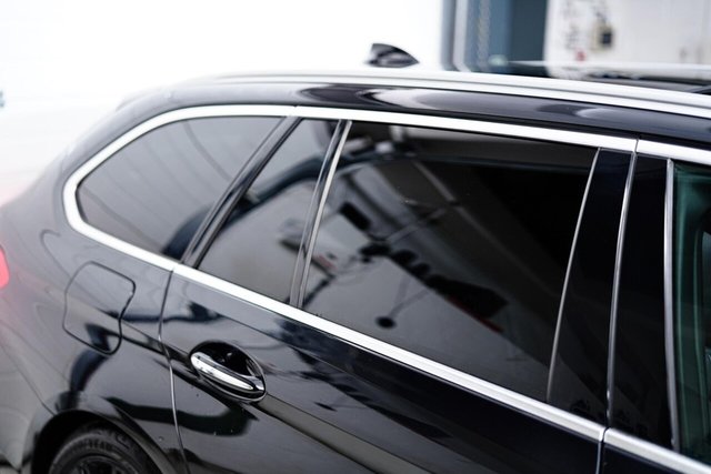 2017 BMW 5 SERIES - Photo 12